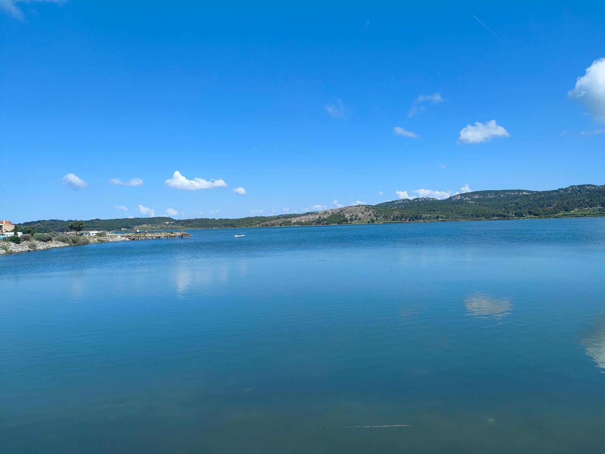 Gruissan, Studio Cabine, Au Calme Vue Degagee Sur Marina Exterior photo